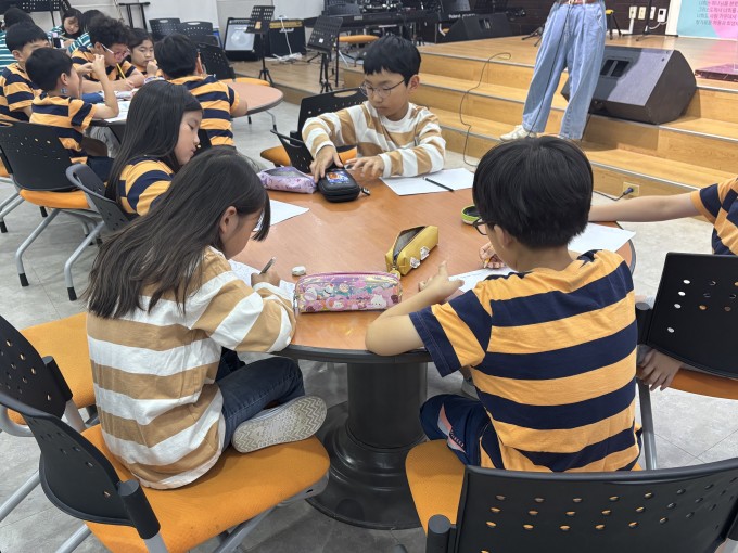 KakaoTalk_20250919_175745315_05.jpg